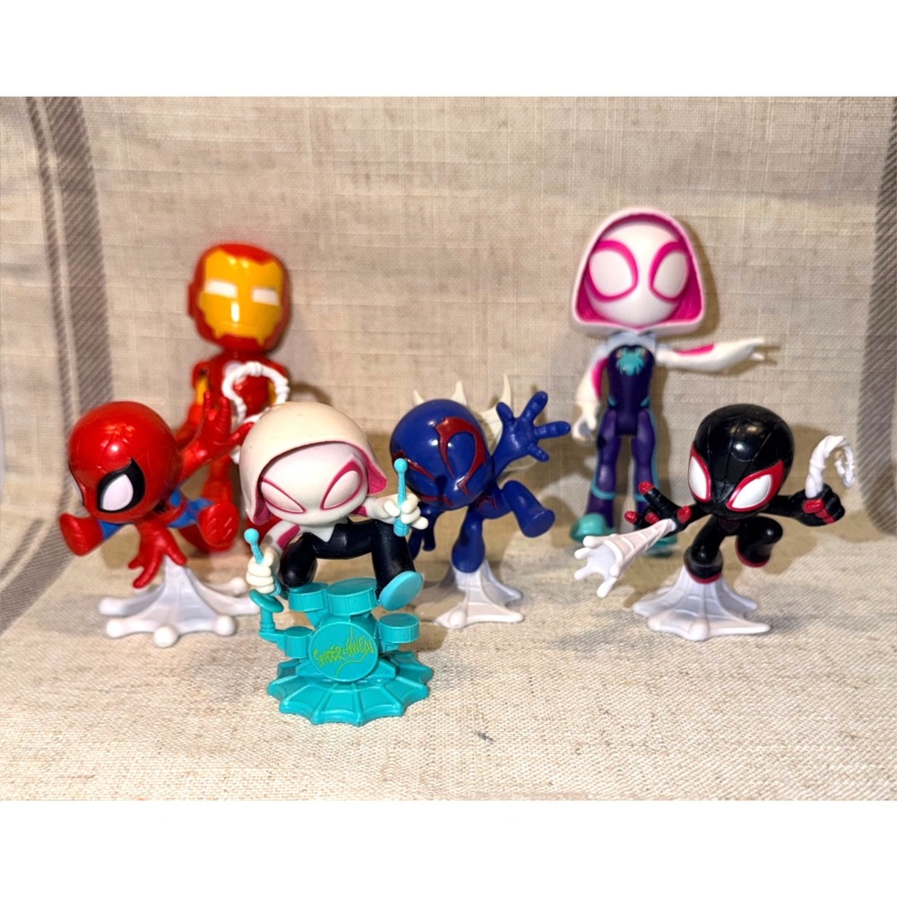 Marvel Mightly Verse Spidey‎ venom Friends Ghost Spider Iron Man